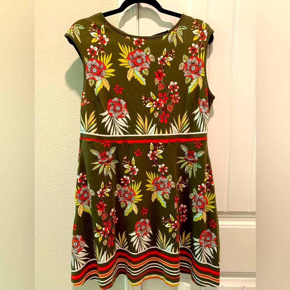 New York & Company Summer Dress